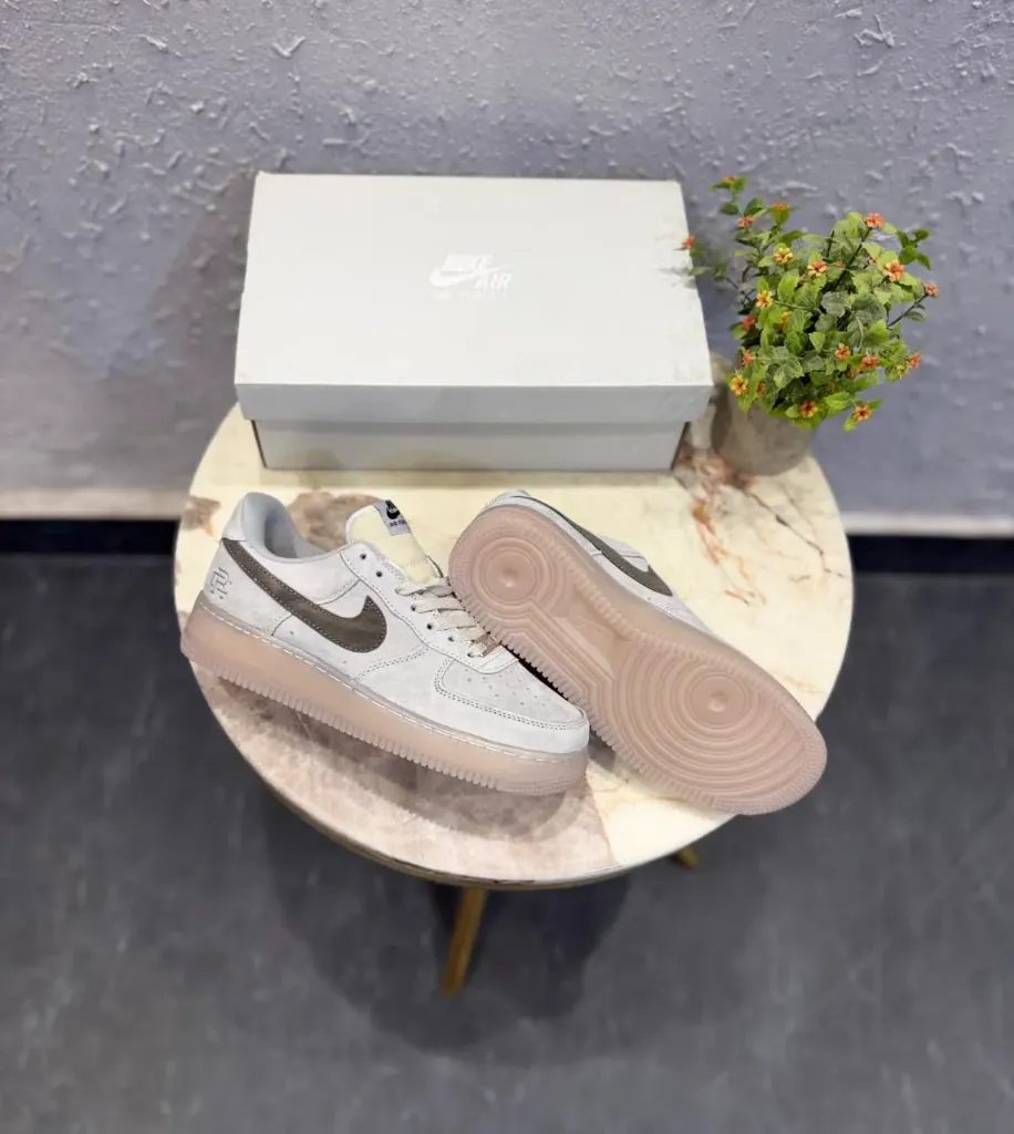 NIKE AIRFORCE REIGN CHAMP OLD GREY (40)