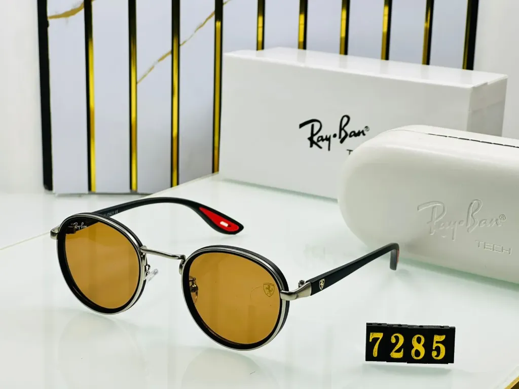 RAY BAN (1, With Branded Case)