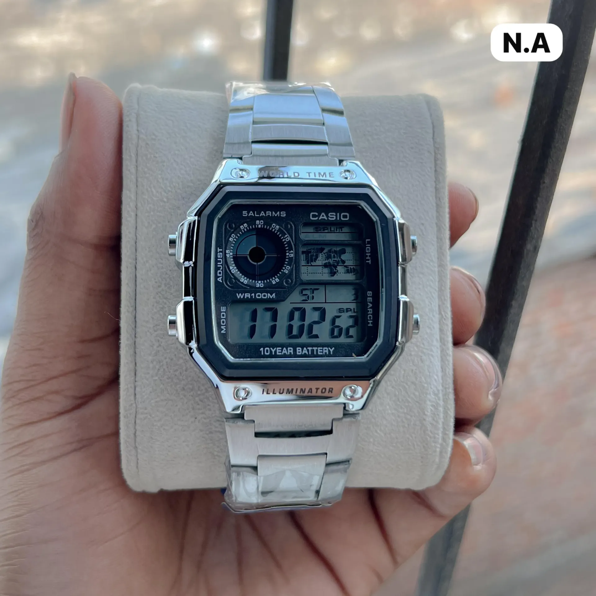 Casio AE-1200