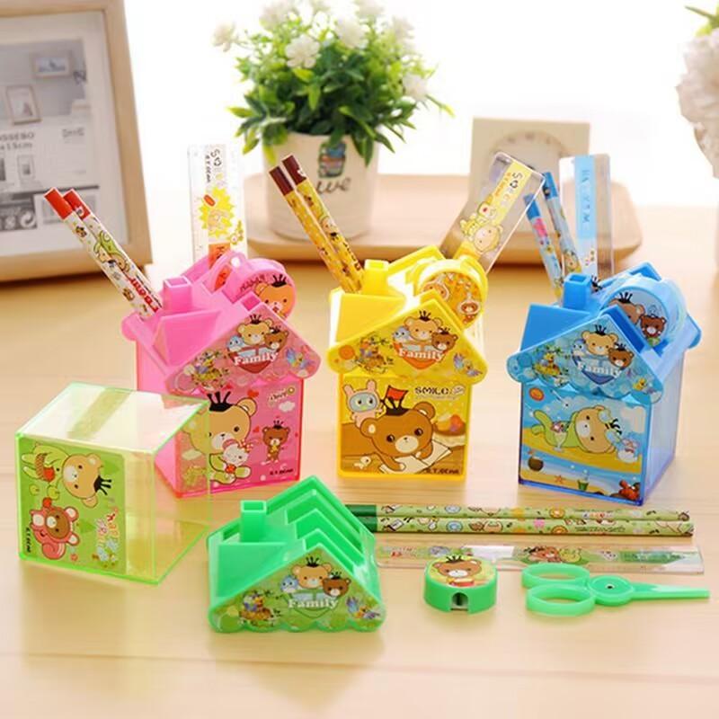 Pen Holder, Cartoon Small House Shape Pencil Stand with Scissors Pencil Ruler Sharpener Desk Pen Organiser Kids Stationery {Random Color}