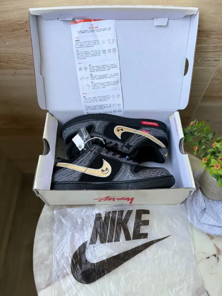 nike sb dunk supreme